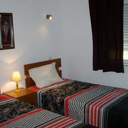 1 Bedroom 5 Min From Falesia And Close To Center J Albufeira