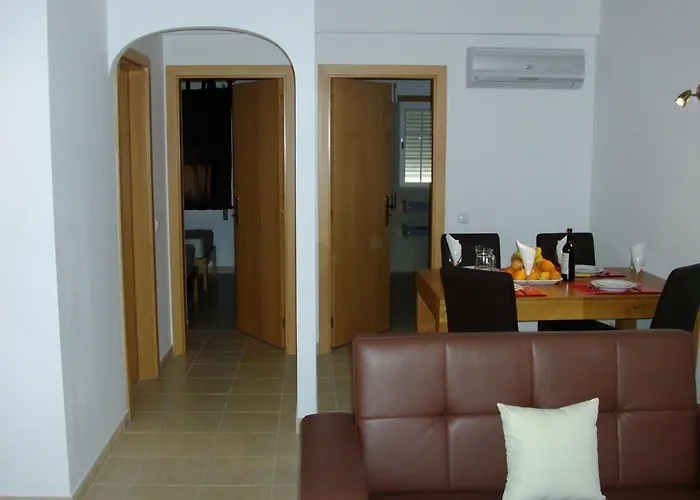1 Bedroom 5 Min From Falesia And Close To Center J * Albufeira